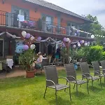 Guest house Granit - Freshly Renovated Balatonszarszo