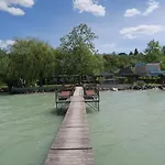 Granit - Freshly Renovated 3* Балатонсарсо