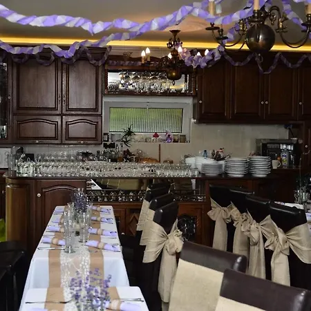 게스트하우스 Granit 발라톤사르소