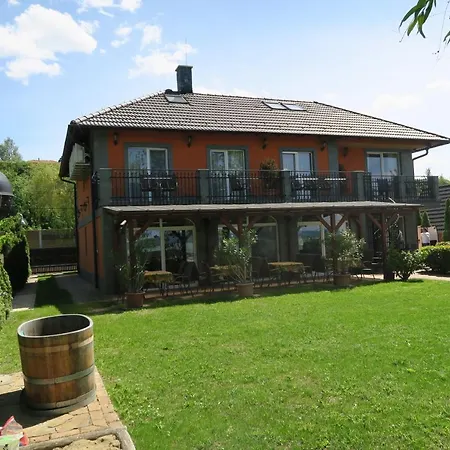 Gránit Villa - direkt at the beachside 3*
