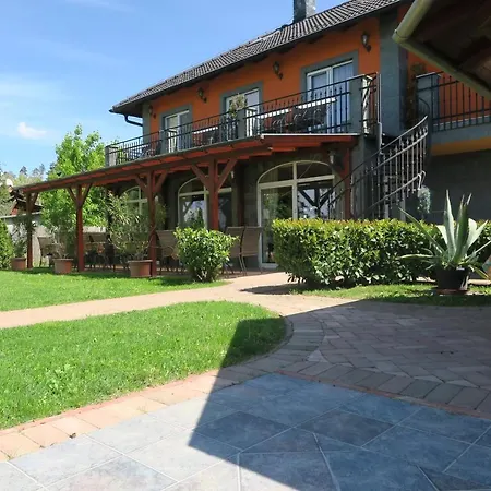 Granit 발라톤사르소