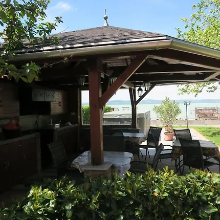 게스트하우스 Granit 발라톤사르소