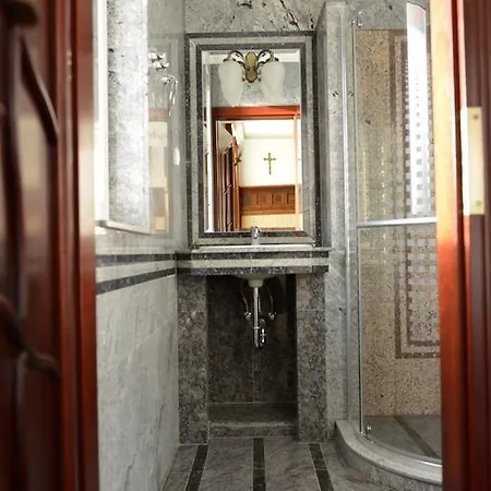 Granit באלאטונסארסו