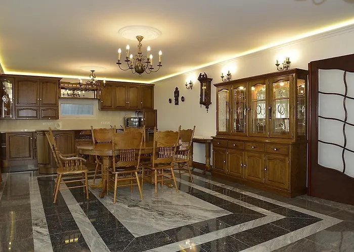 Konukevi Granit - Freshly Renovated 3*